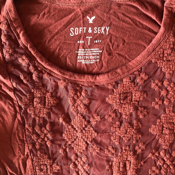 Top - Picture 2 of 2